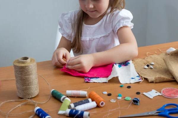 s jehlou v ruce jsem se asi narodila disting